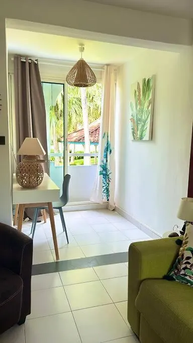Hamo154 T2 Avec Piscine Proche Plage Et Commerces Sainte-Anne Apartment